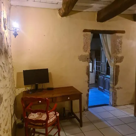 Holiday home Bord Du Gardon, Near Uzes And Pont Du Gard