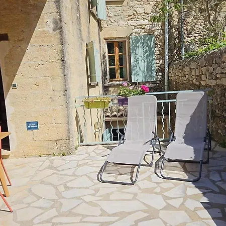 Holiday home Bord Du Gardon, Near Uzes And Pont Du Gard Collias