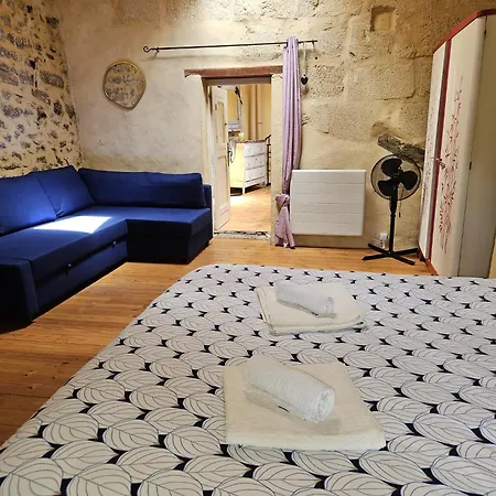 Bord Du Gardon, Near Uzes And Pont Du Gard Holiday home Collias