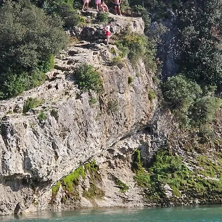 Bord Du Gardon, Near Uzes And Pont Du Gard Feriehus Collias