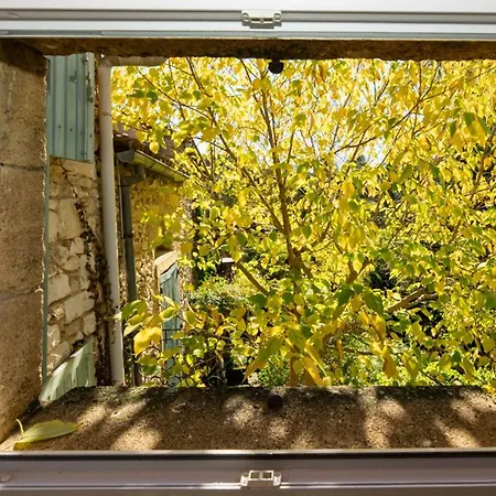 Bord Du Gardon, Near Uzes And Pont Du Gard 콜리아스