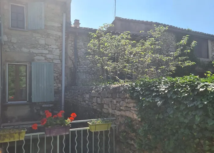 Bord Du Gardon, Near Uzes And Pont Du Gard בית נופש