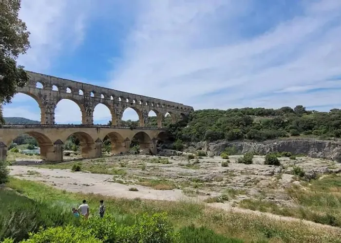Bord Du Gardon, Near Uzes And Pont Du Gard בית נופש